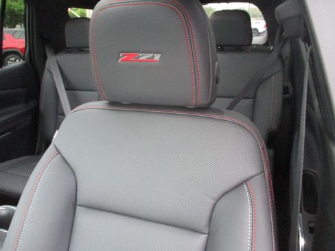 New 2026 Chevrolet Traverse Z71 w/ Driver Confidence Package image 12