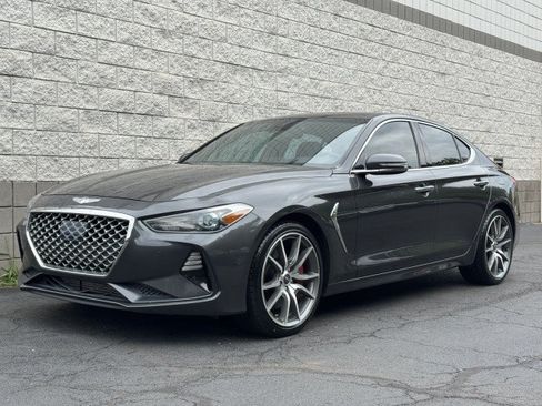Used 2021 Genesis G70 3.3T RWD image 1