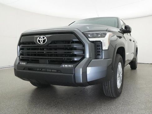 New 2026 Toyota Tundra SR5 AWD/4WD image 32