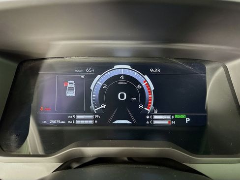 Used 2024 Toyota Tundra Limited image 18