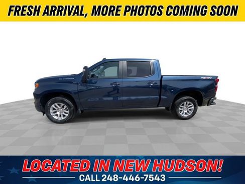 Used 2023 Chevrolet Silverado 1500 RST AWD/4WD image 7