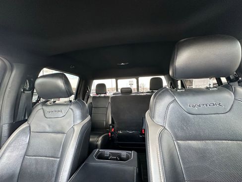 Used 2018 Ford F150 Raptor w/ Equipment Group 802A Luxury AWD/4WD image 32