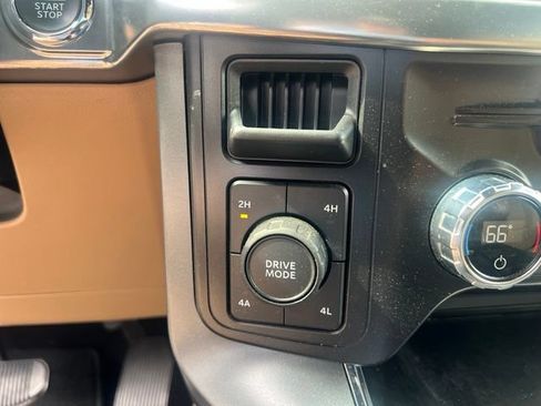 Used 2021 Ford F150 Lariat w/ Equipment Group 502A High AWD/4WD image 29