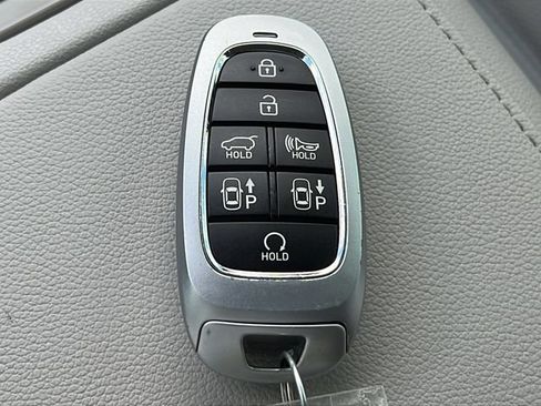 Certified 2024 Hyundai Tucson Limited AWD/4WD image 37