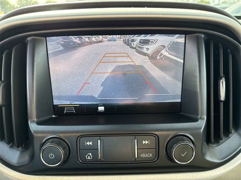 Used 2019 GMC Canyon SLT w/ Driver Alert Package image 26