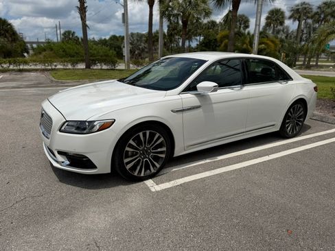 Used 2020 Lincoln Continental AWD w/ Premium Package image 20