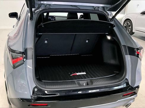 Used 2025 Acura ADX A-Spec image 15