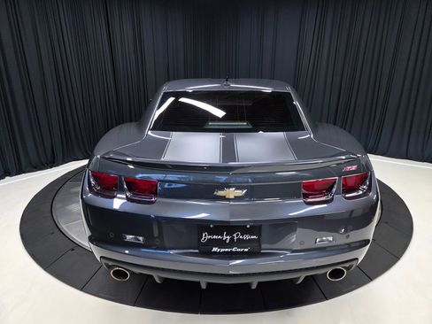 Used 2010 Chevrolet Camaro SS w/ RS Package RWD image 12
