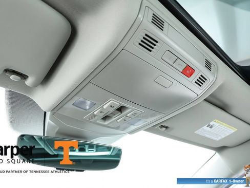 Used 2025 Volkswagen Jetta SE w/ Sunroof Package FWD image 26