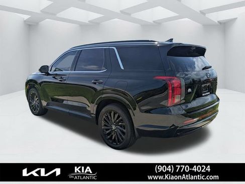 Used 2025 Hyundai Palisade Calligraphy AWD/4WD image 6
