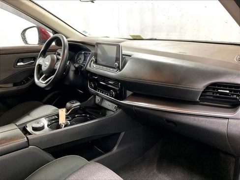 Used 2023 Nissan Rogue SV AWD/4WD image 14
