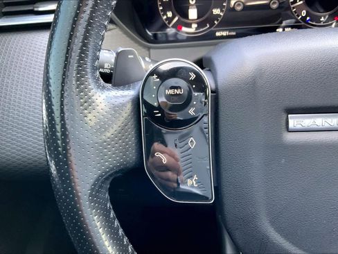 Used 2019 Land Rover Range Rover Velar S image 22