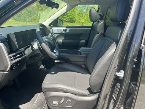 Used 2025 Hyundai Santa Fe XRT AWD/4WD image 16