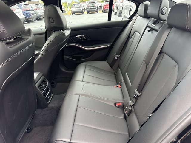 Used 2025 BMW 330i xDrive Sedan AWD/4WD image 6