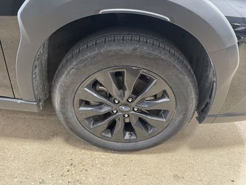 Used 2025 Subaru Outback Onyx Edition image 35