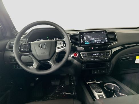New 2025 Honda Ridgeline Black Edition image 17