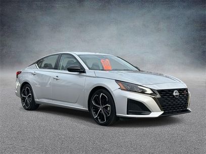 Used 2024 Nissan Altima 2.5 SR