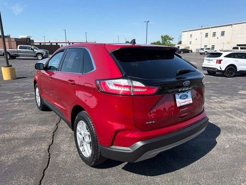 Used 2023 Ford Edge SEL w/ Convenience Package AWD/4WD image 3