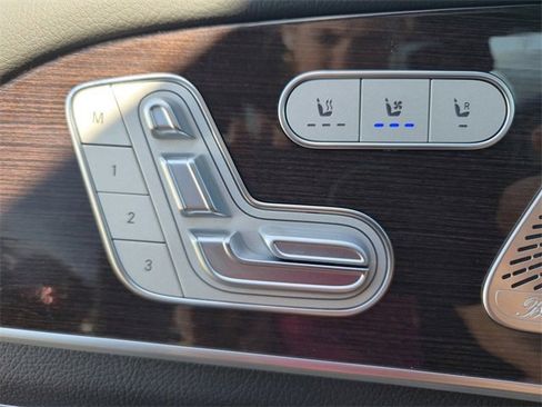 New 2025 Mercedes-Benz GLS 450 4MATIC image 17