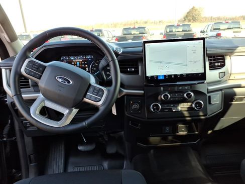 Certified 2023 Ford Expedition Max XL image 14