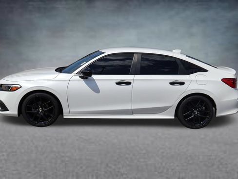 Used 2022 Honda Civic Sport image 4