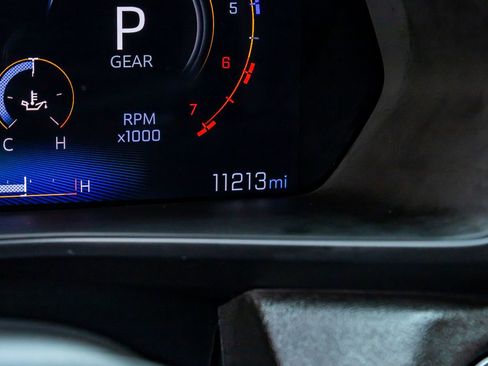 Used 2025 Chevrolet Colorado Trail Boss AWD/4WD image 20