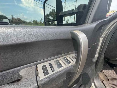 Used 2013 Chevrolet Silverado 2500 LT AWD/4WD image 12