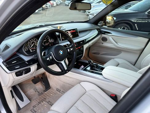 Used 2016 BMW X5 xDrive50i AWD/4WD image 11