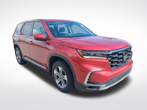 Used 2024 Honda Pilot EX-L image 3