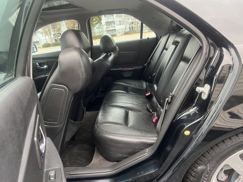 Used 2007 Cadillac CTS 3.6 w/ 3.6L V6 Luxury Package image 25