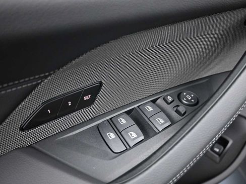 New 2026 BMW i4 eDrive40 w/ M Sport Package RWD image 9