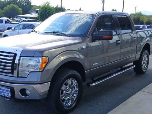 Used 2011 Ford F150 XLT w/ XLT Chrome Pkg image 4