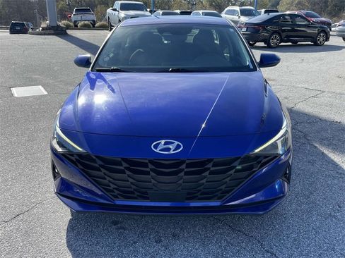 Used 2023 Hyundai Elantra SEL w/ Convenience Package image 8