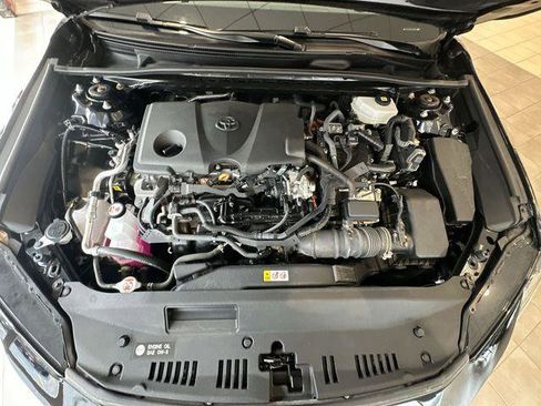 Certified 2025 Toyota Camry SE image 18