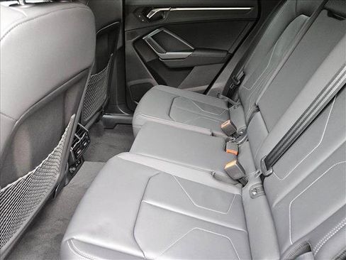 Used 2025 Audi Q3 2.0T Premium w/ Convenience Package AWD/4WD image 14
