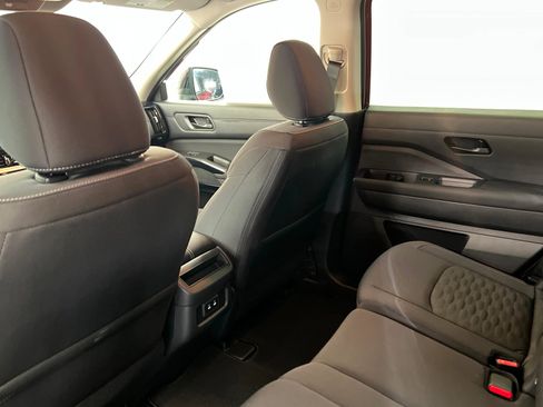 New 2026 Nissan Pathfinder SV AWD/4WD image 19