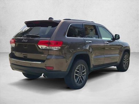 Used 2019 Jeep Grand Cherokee Limited AWD/4WD image 5
