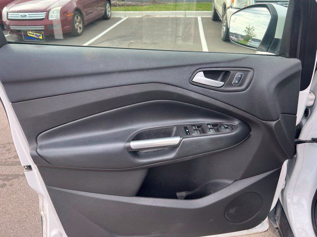 Used 2019 Ford Escape SE AWD/4WD image 15