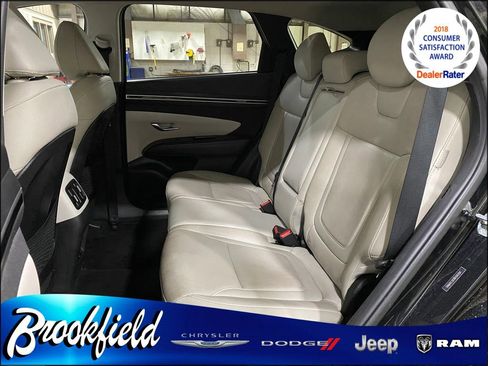 Used 2024 Hyundai Tucson Limited image 17