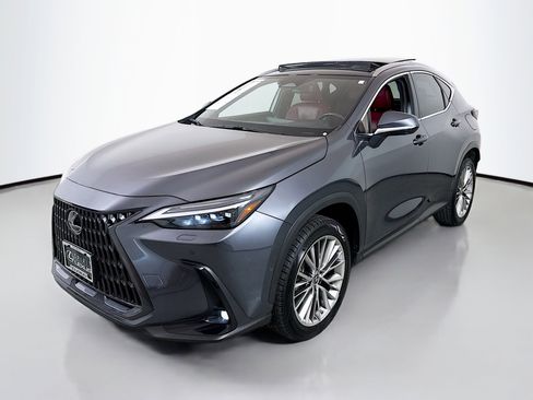 Used 2022 Lexus NX 350h AWD w/ Vision Package image 3