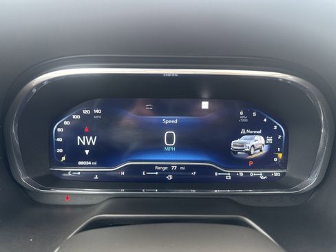 Used 2022 Chevrolet Tahoe High Country AWD/4WD image 31