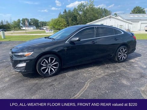 Used 2024 Chevrolet Malibu RS FWD image 2