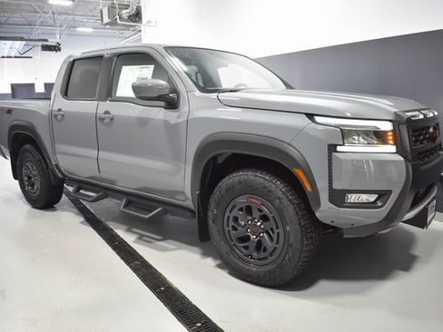 New 2025 Nissan Frontier PRO-4X image 7