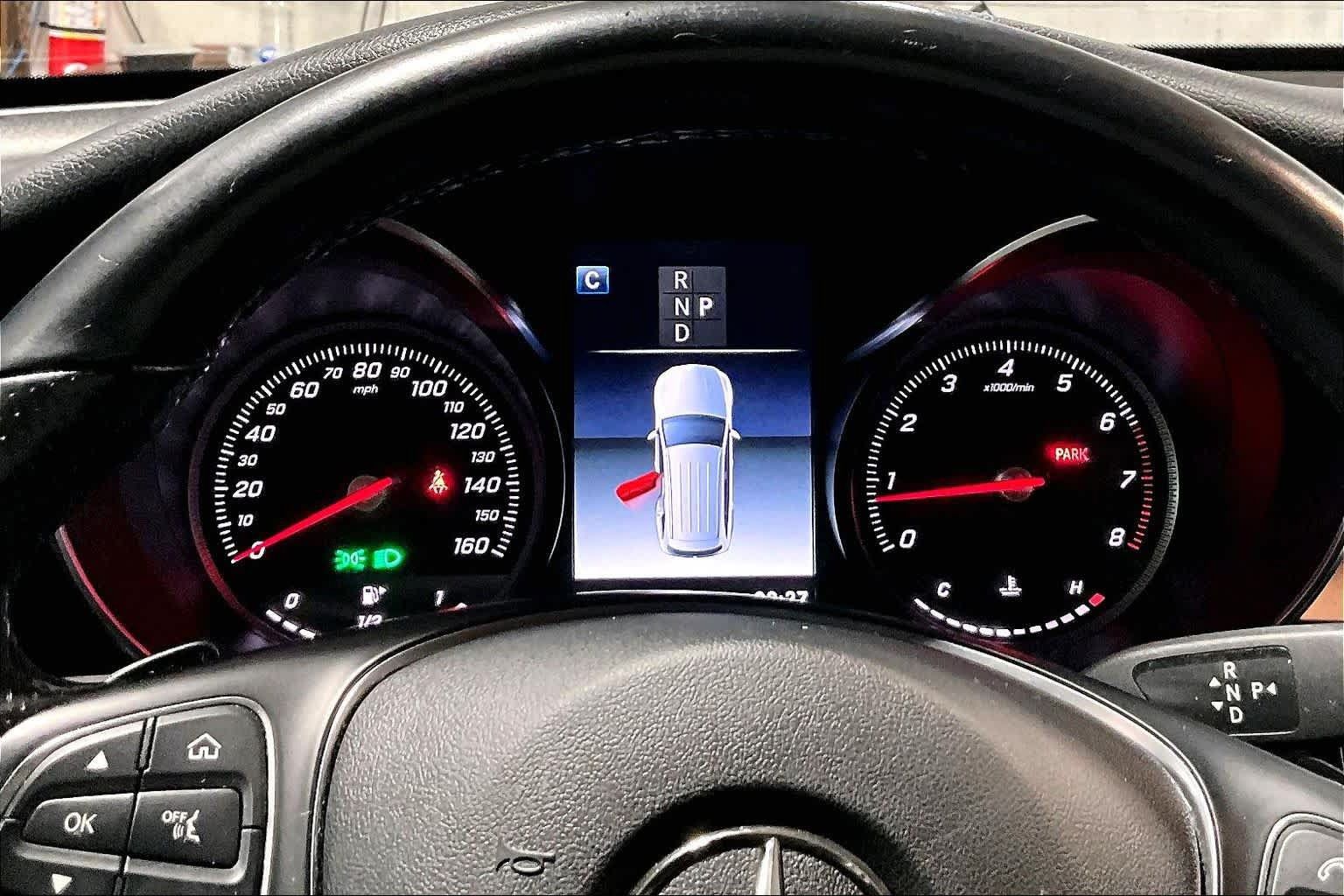 Used 2019 Mercedes-Benz GLC 300 4MATIC image 26