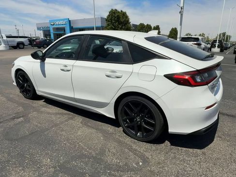 Used 2023 Honda Civic Sport image 6