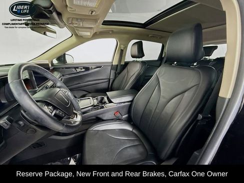 Used 2023 Lincoln Nautilus Reserve image 21