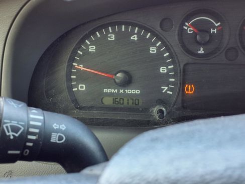 Used 2010 Ford Ranger XLT image 13