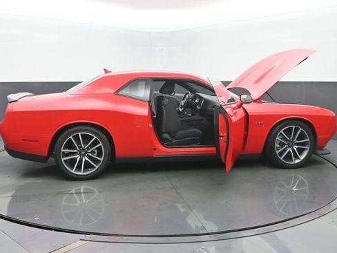 Used 2023 Dodge Challenger R/T image 55