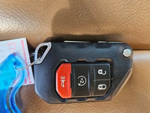 Used 2021 Jeep Wrangler Unlimited Rubicon AWD/4WD image 29