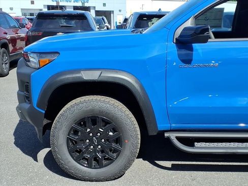 New 2026 Chevrolet Colorado Trail Boss AWD/4WD image 6